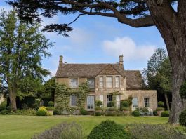 holiday home in Cotswold