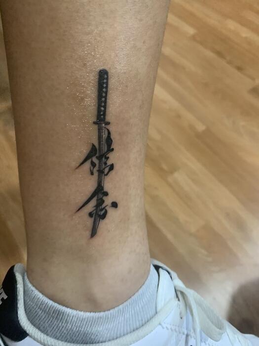 Leg Tattoo Designs For Men