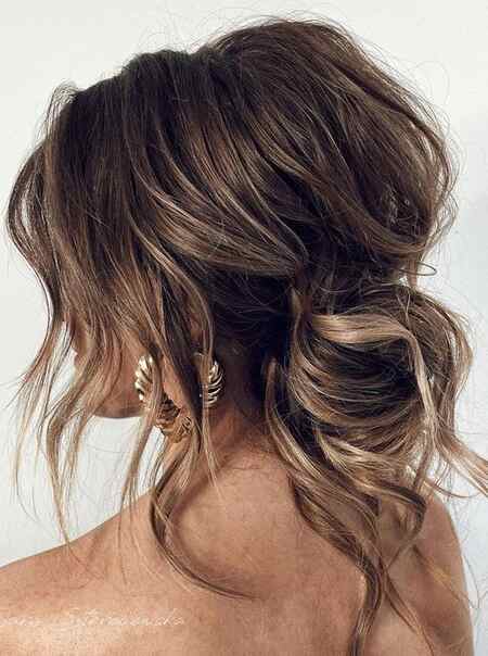 Hairstyles for Over 50 and Overweight